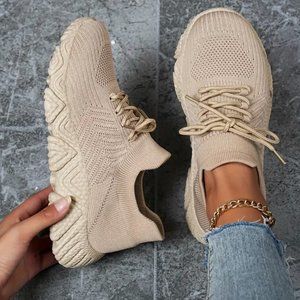 New 6.5 Breathable Low Top Chunky Sneakers for Women - Comfortable Running Shoes